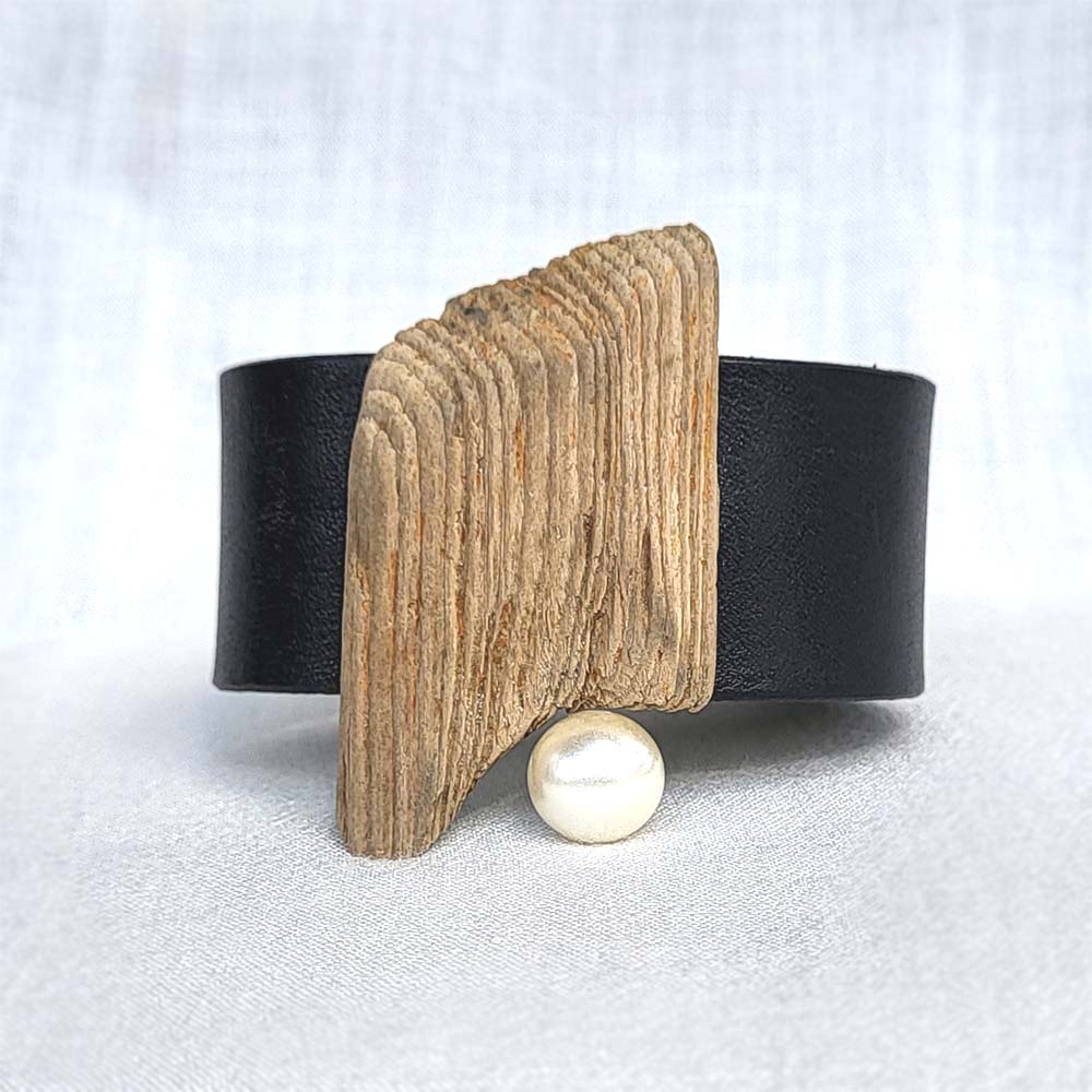 Käevõru MERE EMBUS – ajupuit, pärl - Image 4