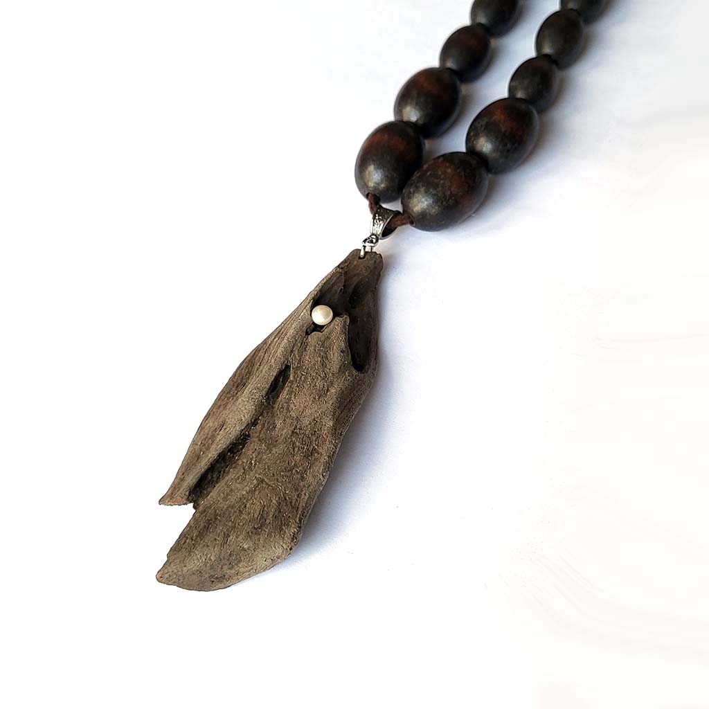 Kaelaehe. Sari CARINA – ajupuit, magevee pärl - Image 4